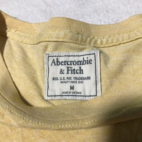Abercrombie & Fitch womens M yellow New York moose short sleeve tshirt comfy - Picture 3 of 8